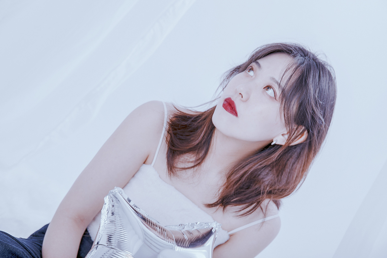 【涂口红的女孩】在最美的年纪里,拥有了整个的青春