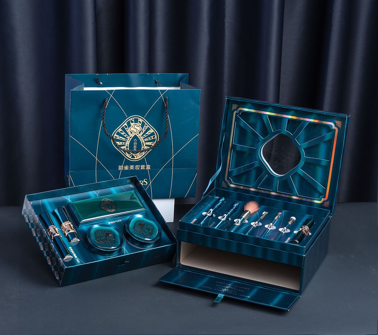 化妆品礼盒（图ZMzI4NzcyNzYw） - 产品摄影 - 站酷设计师开水电商摄影原创素材 - 站酷ZCOOL