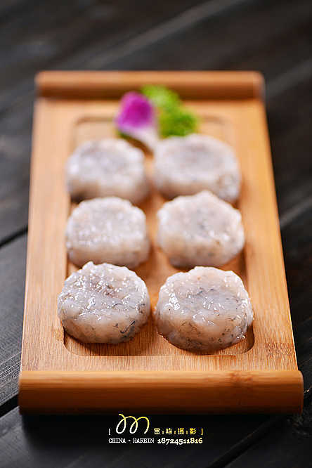 《火锅菜品》哈尔滨雷鸣摄影 之 环境 美食 产品 广告 商业摄影 站酷推荐作品（图ZNTY4NDU0NjA=） - 产品摄影 - 站酷设计师雷鸣摄影原创素材 - 站酷ZCOOL