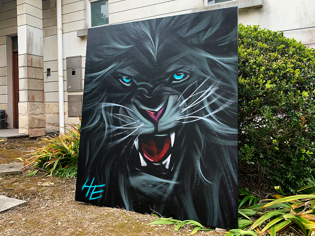 霸气侧漏《黑狮》涂鸦