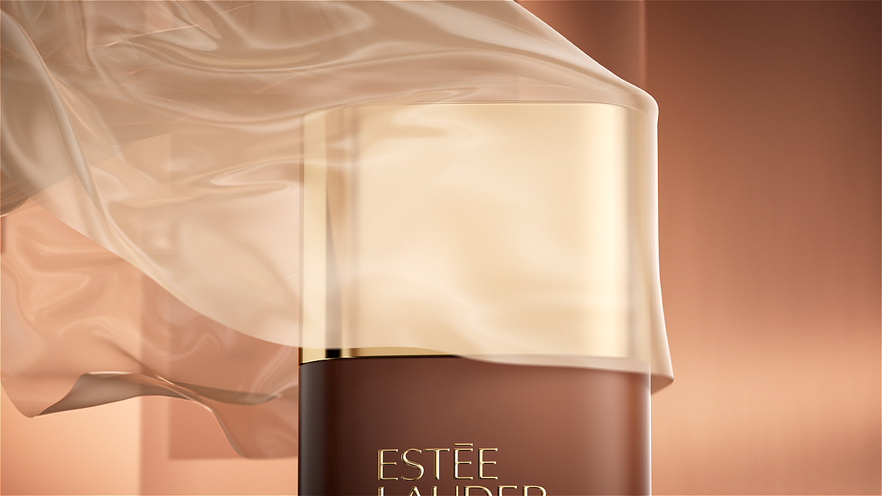 《雅诗兰黛粉底液》