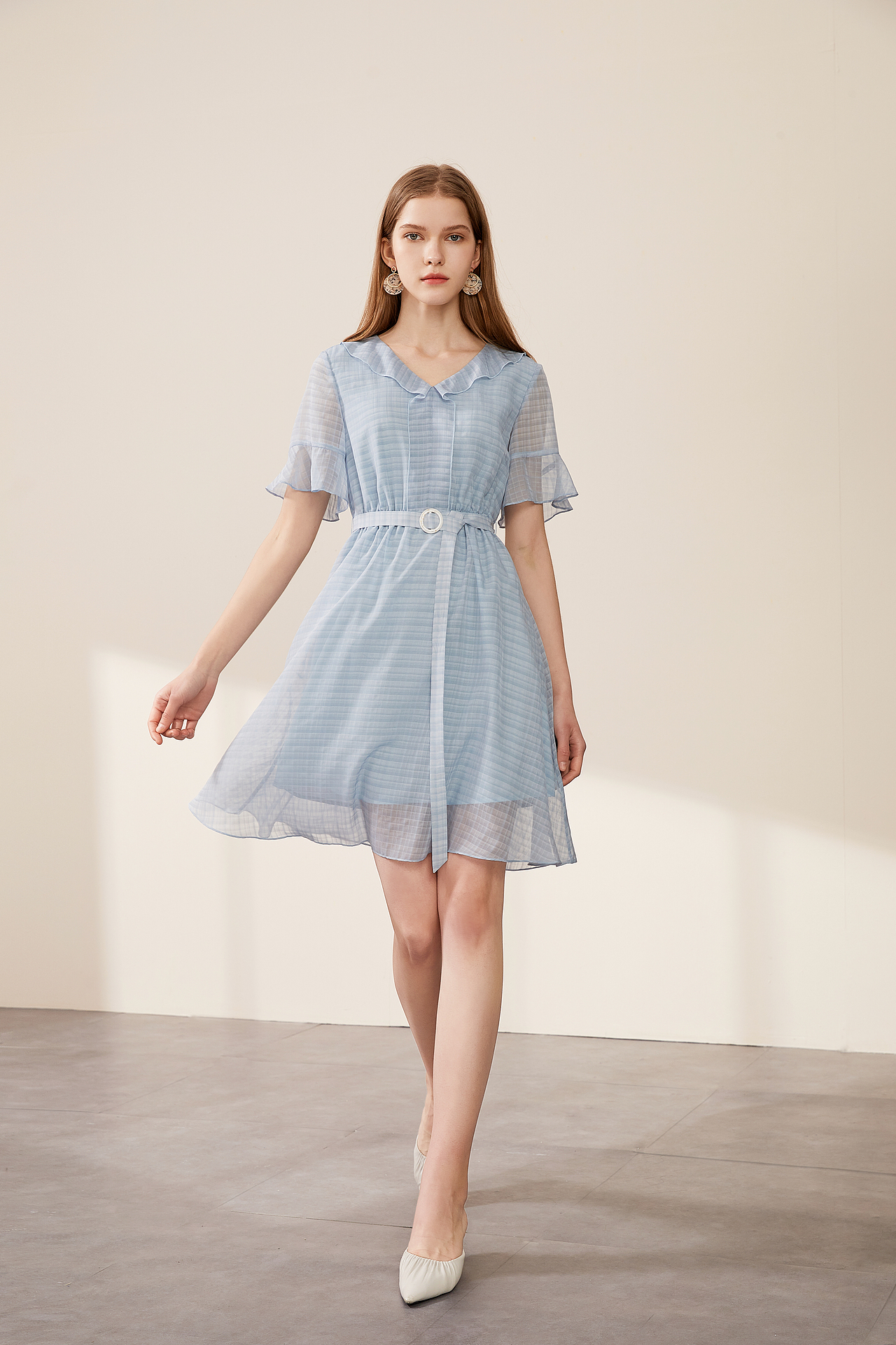 迪赛尼斯 女装拍摄 乐趣文化（图ZMzA5MjA5ODMy） - 产品摄影 - 站酷设计师乐趣视觉营销原创素材 - 站酷ZCOOL