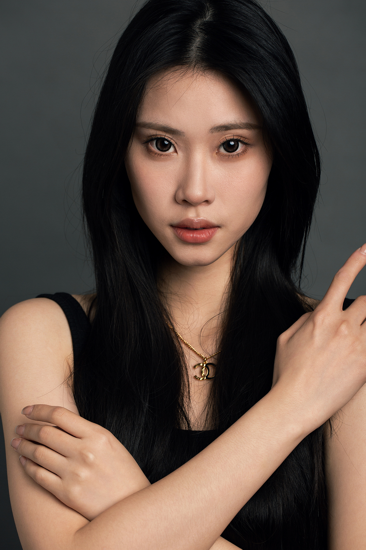 靠近肖像的写真照片