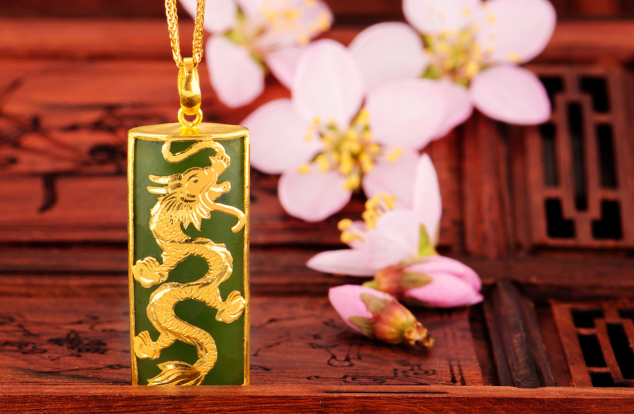 珠宝摄影-金镶玉拍摄