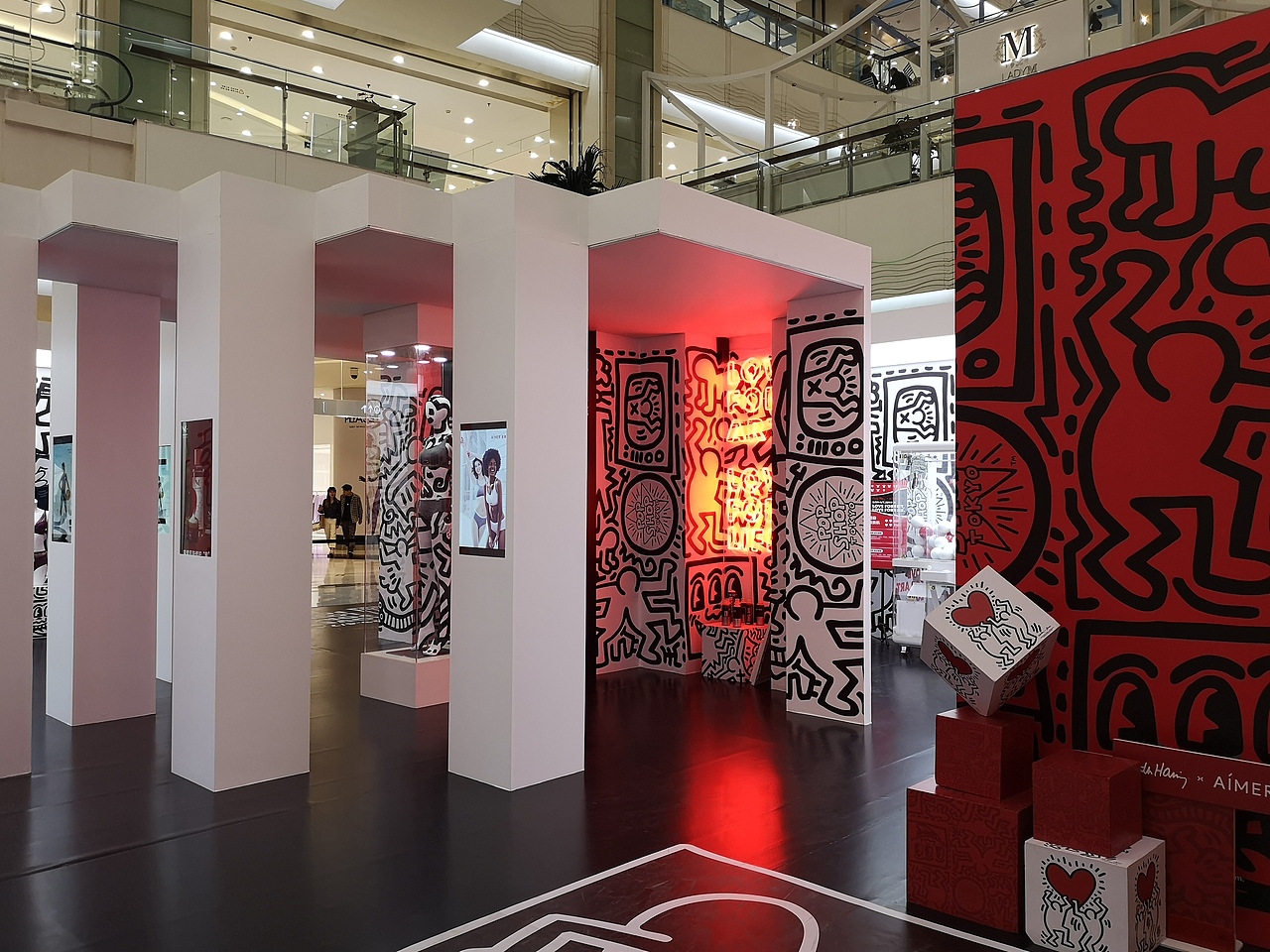 品牌跨界:Keith Haring x 爱慕