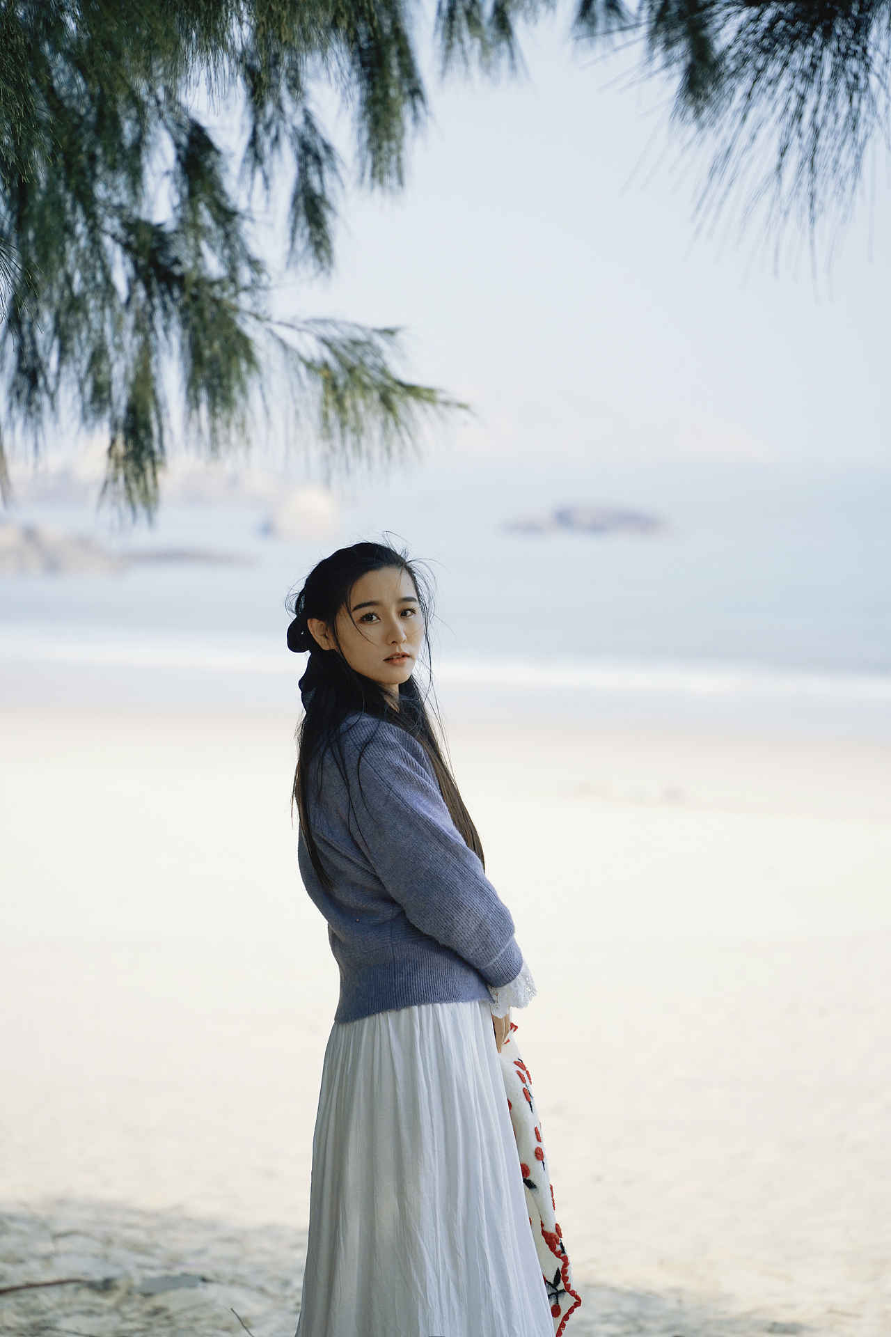 海风拂面，温柔小梅