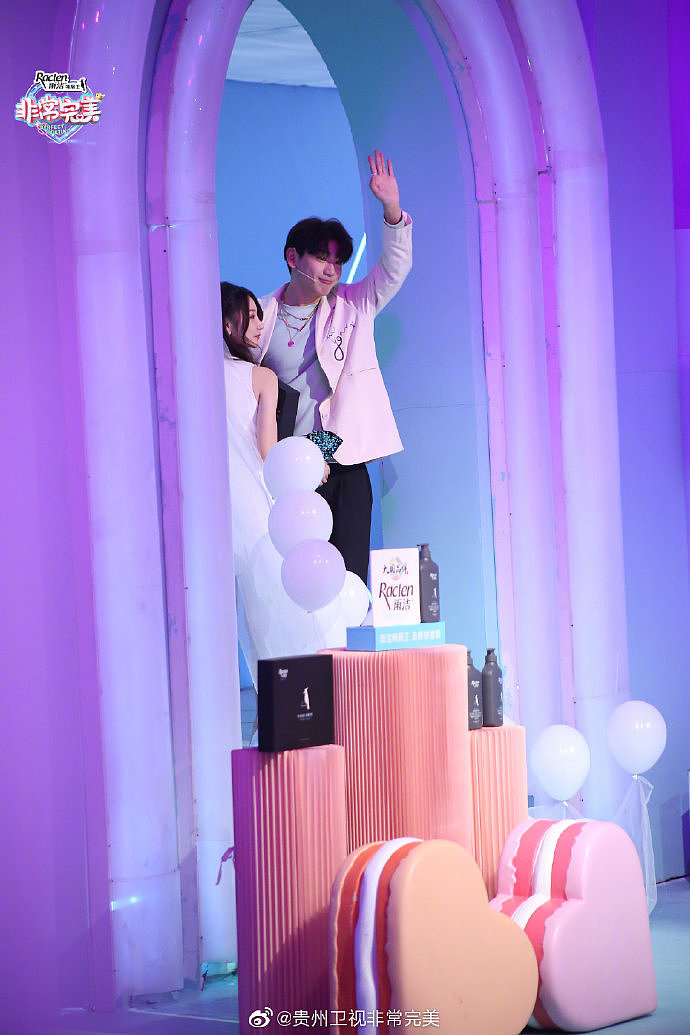 贵州卫视《非常完美》