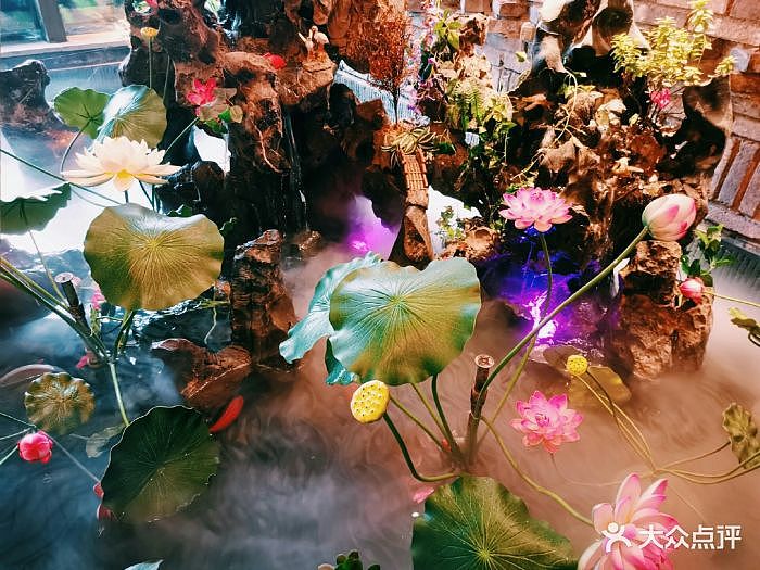 双流义王府火锅店装修实景图-成都中式风格火锅店设计（图ZMTY2OTY4MTA4） - 家装设计 - 站酷设计师A成都火锅店_设计原创素材 - 站酷ZCOOL
