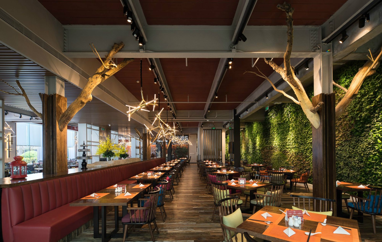 森林系主题餐厅成都餐厅设计公司成都主题餐厅设计