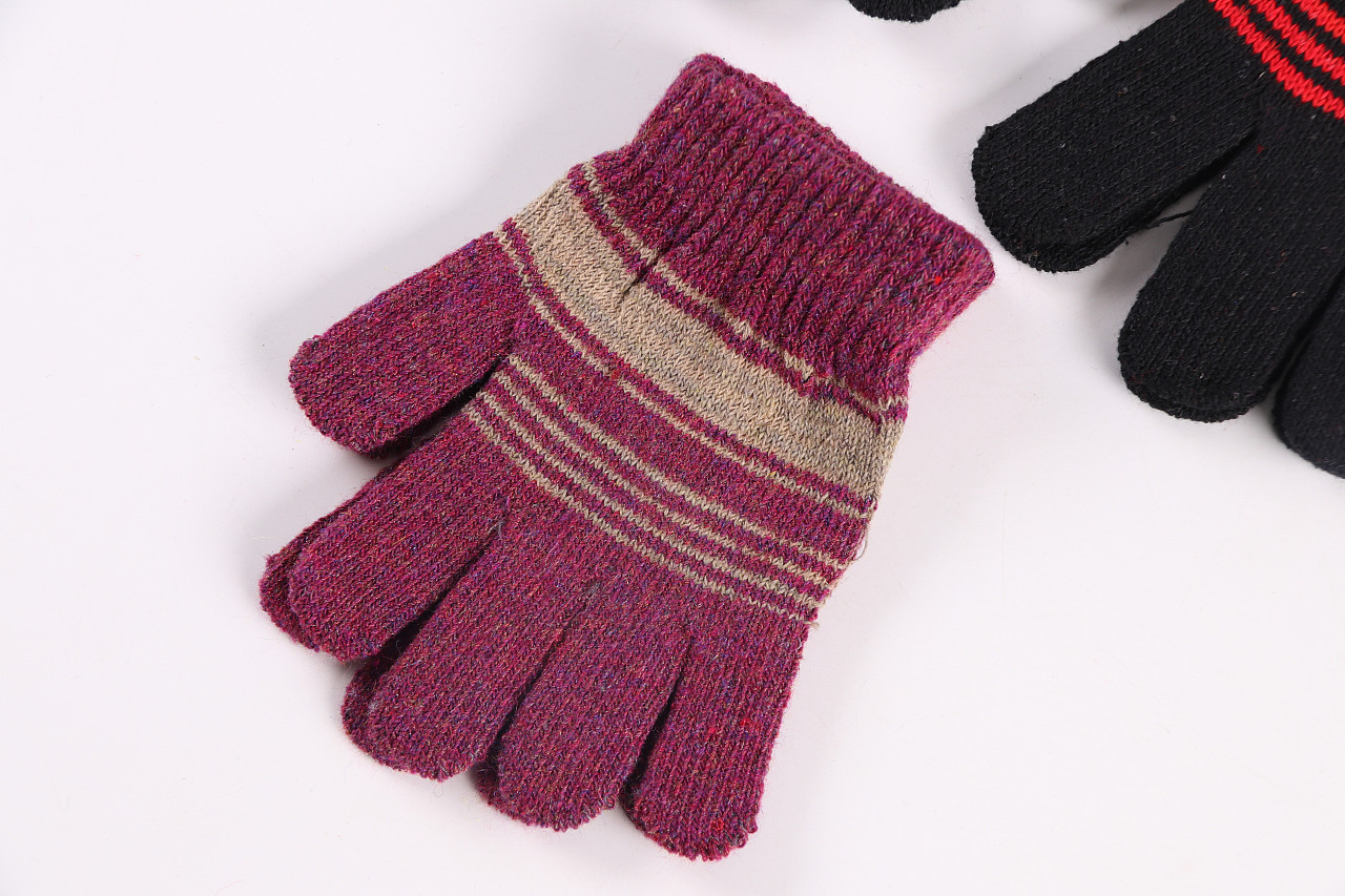 b01服饰配件c08-手套v04毛线条纹手套