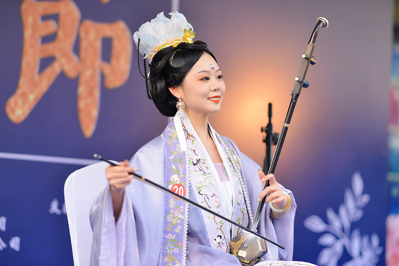 金陵花神节决赛记录（图ZMjQ4MzIxOTk2） - 人像摄影 - 站酷设计师秋月半弯原创素材 - 站酷ZCOOL