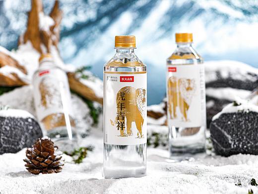 矿泉水农夫山泉产品拍摄雪景