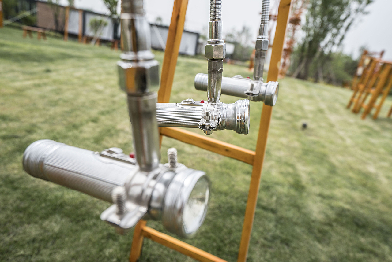 烂诗烂画巡展 郑州站（图ZODQ4NzUwMTY=） - 其他三维 - 站酷设计师不是美术馆原创素材 - 站酷ZCOOL