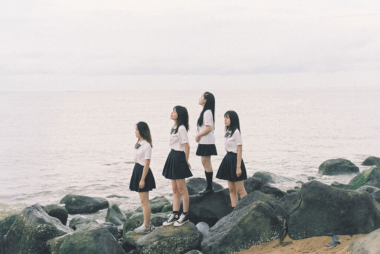 你的笑声我的笑声编织在一起