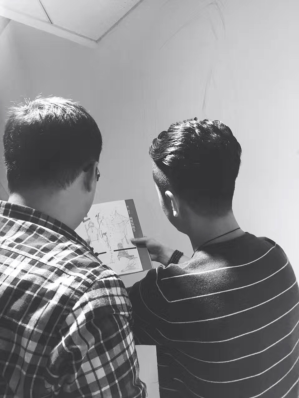 欧梵纪服饰有限公司设计总监面料展