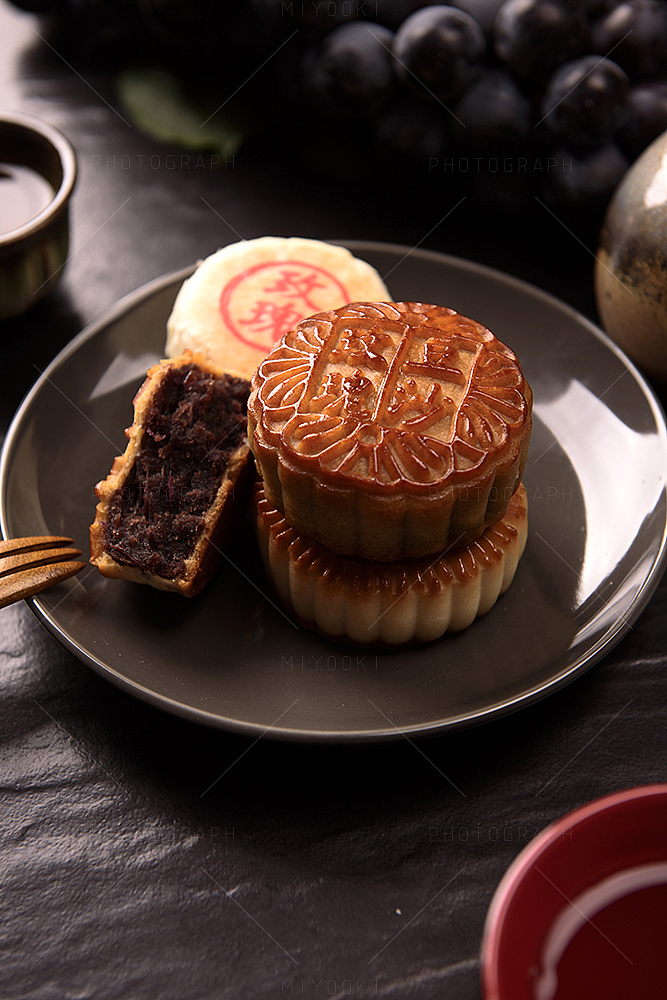 传统月饼（图ZNTQ5NjkyNjA=） - 产品摄影 - 站酷设计师西伯利亚的兰戈原创素材 - 站酷ZCOOL