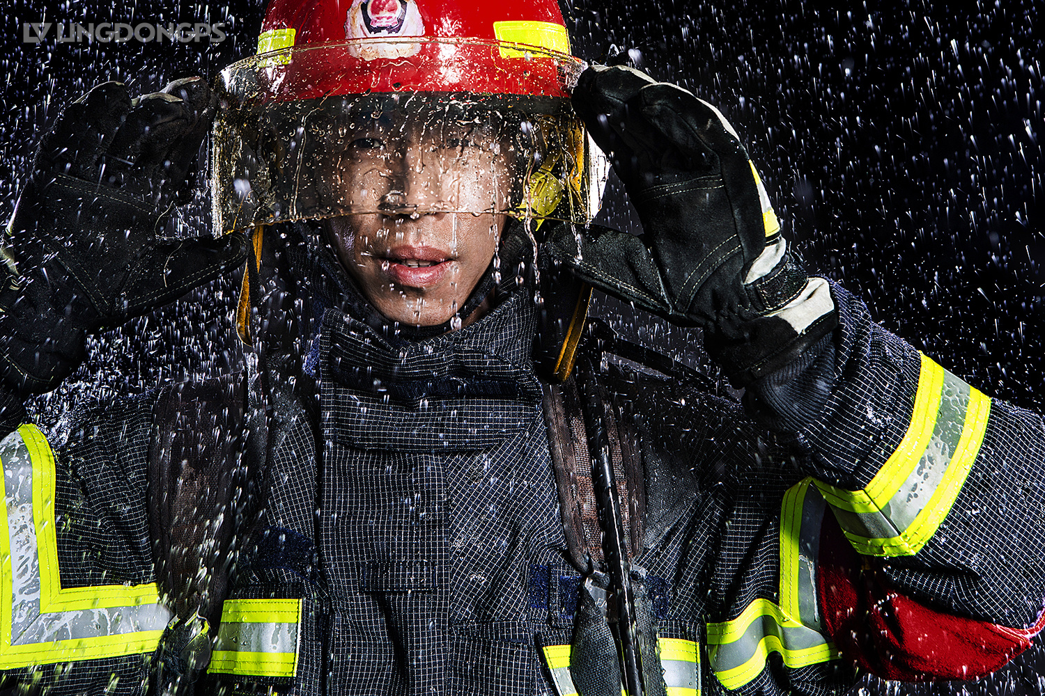 大连消防宣传|摄影|人像摄影|摄影师刘杨_原创作品-站酷zcool