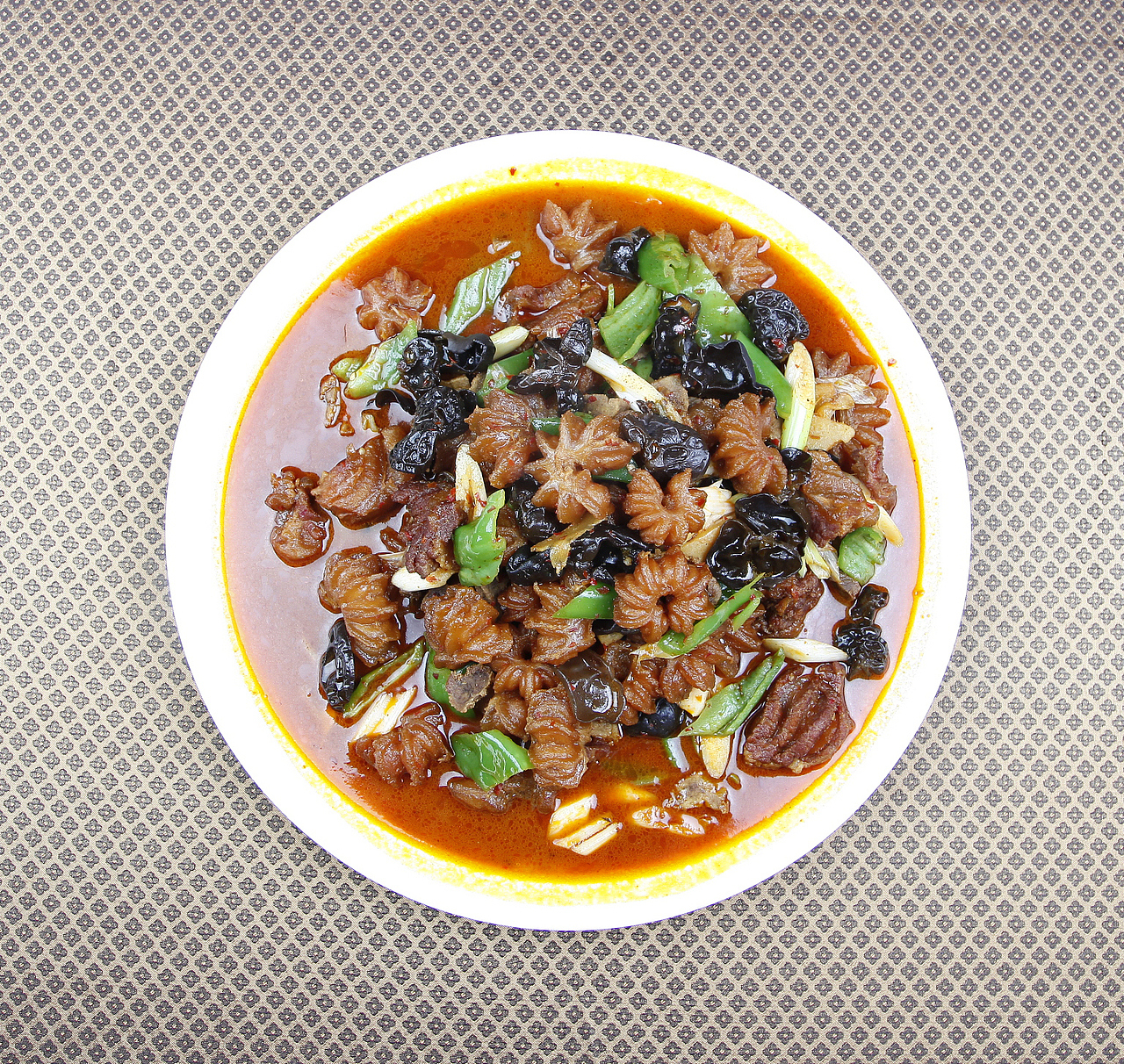 新疆特色大盘鸡