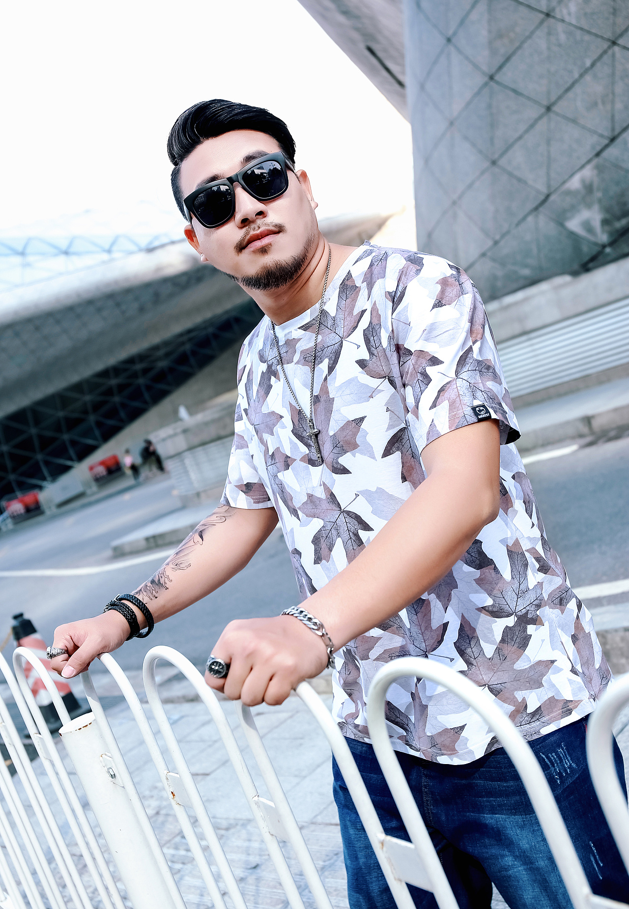 拍照怎么拍最好看胖男孩 01bbc95a49ff44a80121974146ce68.JPG@1280w_1l_2o_100sh.jpg