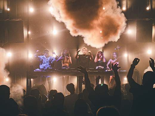 日常作品（个人主页-ZNzA0NzA5MDg=） - 人像摄影 - 站酷设计师X周猩猩X原创素材 - 站酷ZCOOL