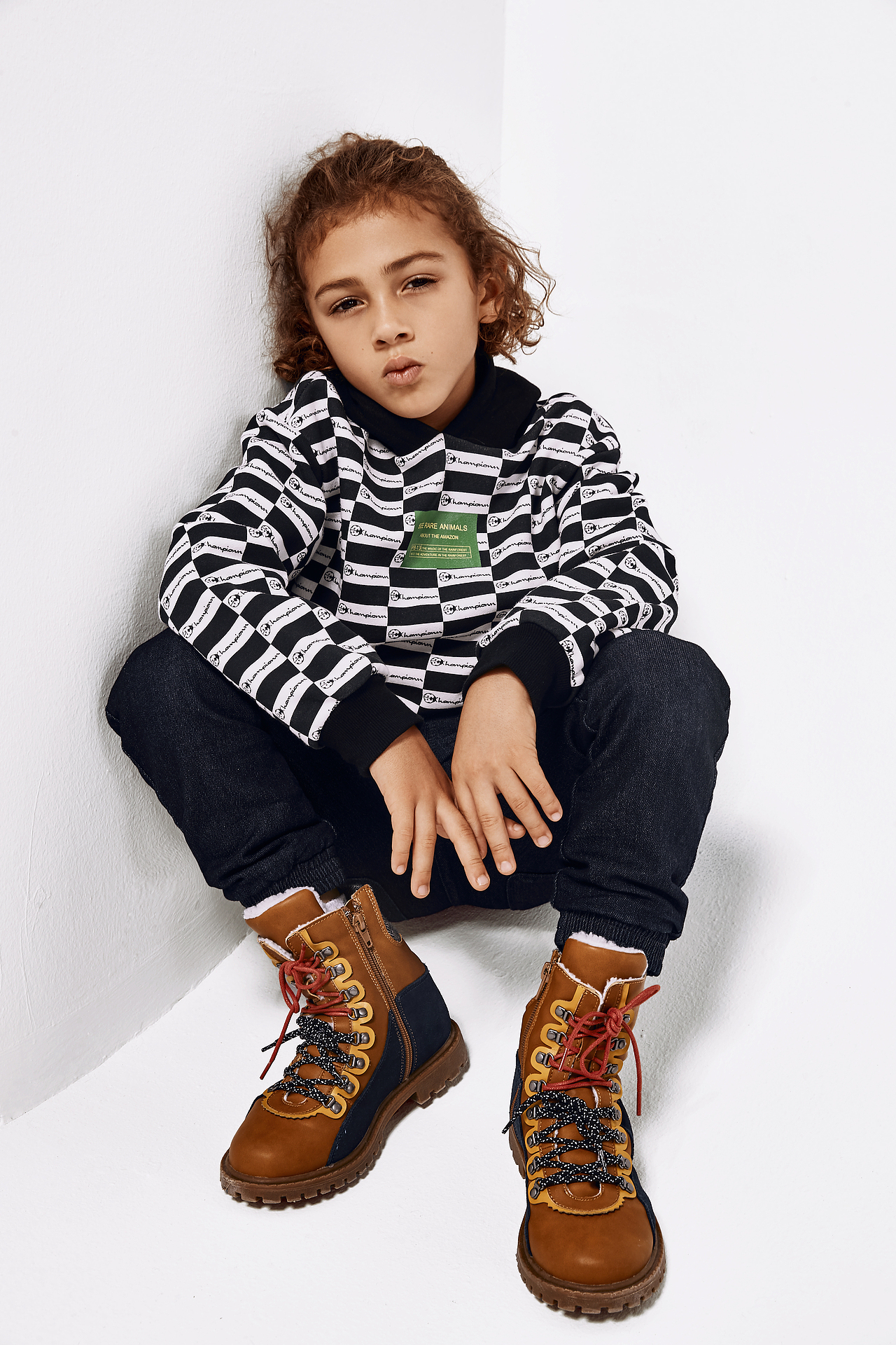 太平鸟童装minipeace