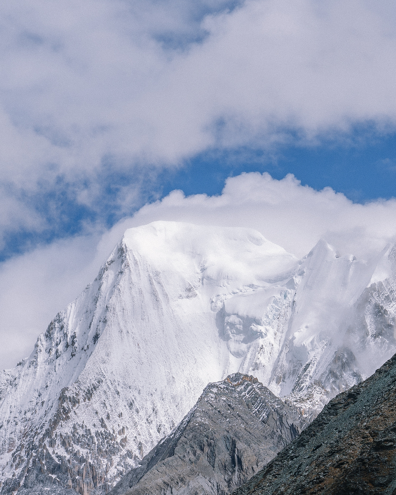 峰立万仞,海纳星辰-亚丁