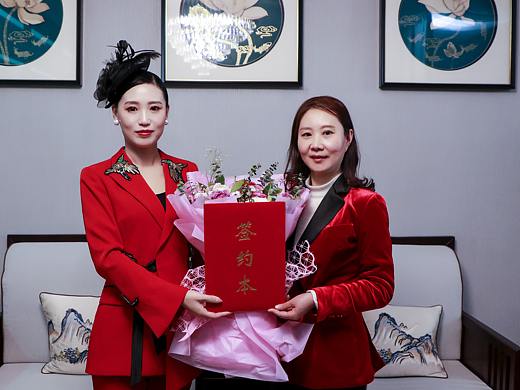 国雅礼仪--23号（个人主页-ZNTA2Nzc0ODg=） - 人像摄影 - 站酷设计师国雅礼仪原创素材 - 站酷ZCOOL