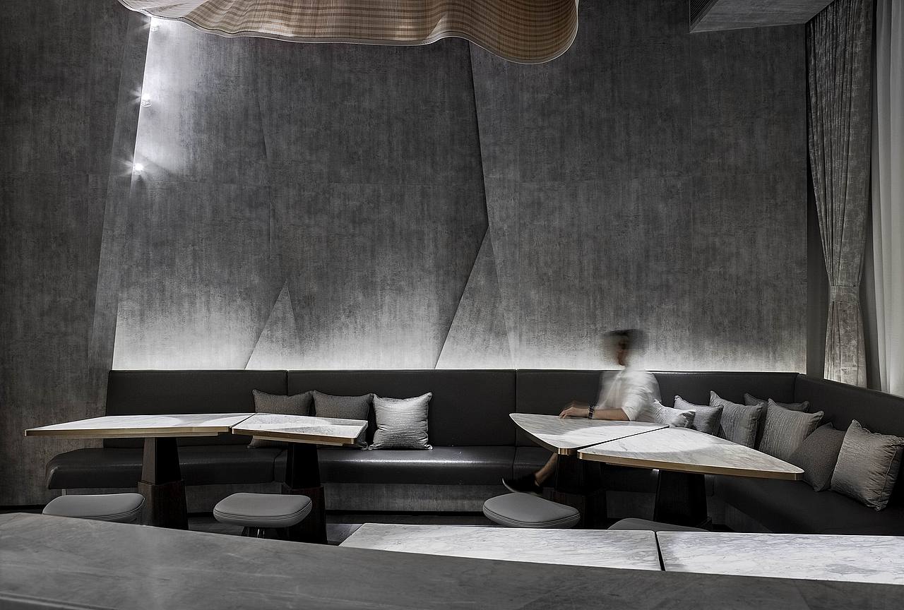 地域文化与艺术的融合:百晟花园会所