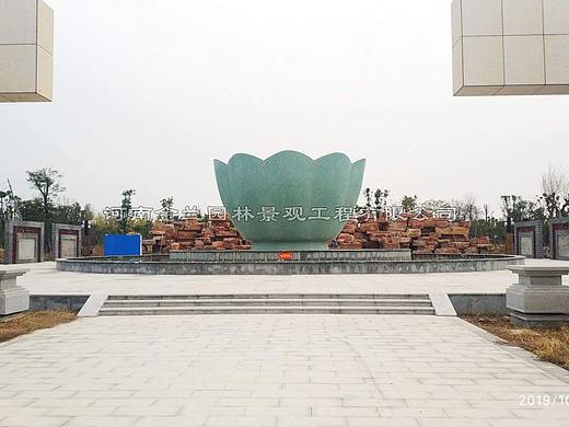 城市广场雕塑设计建设（图）