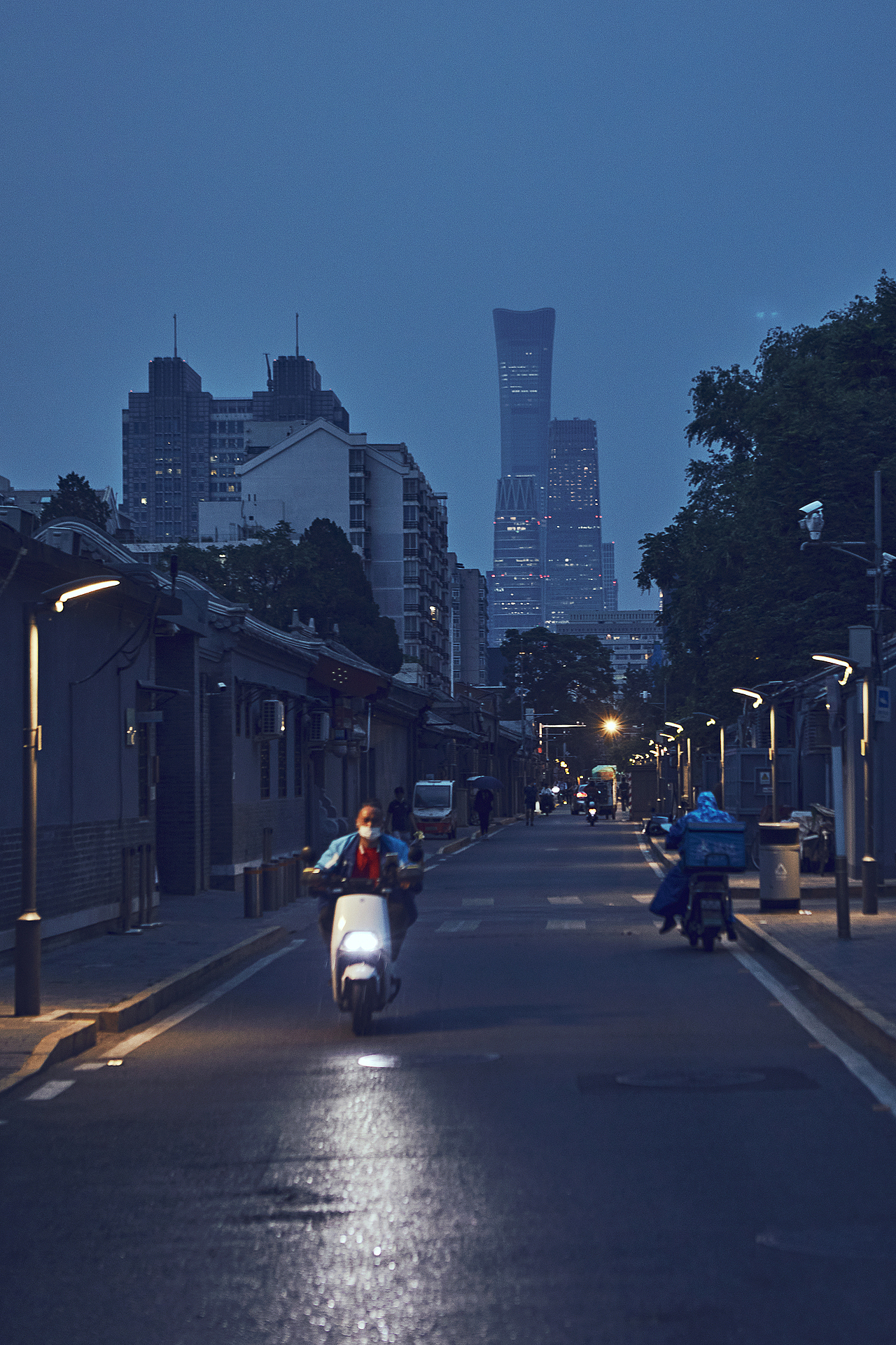 拜托你亲爱的朋友啊，请你一定要笑，一定要比出耶！