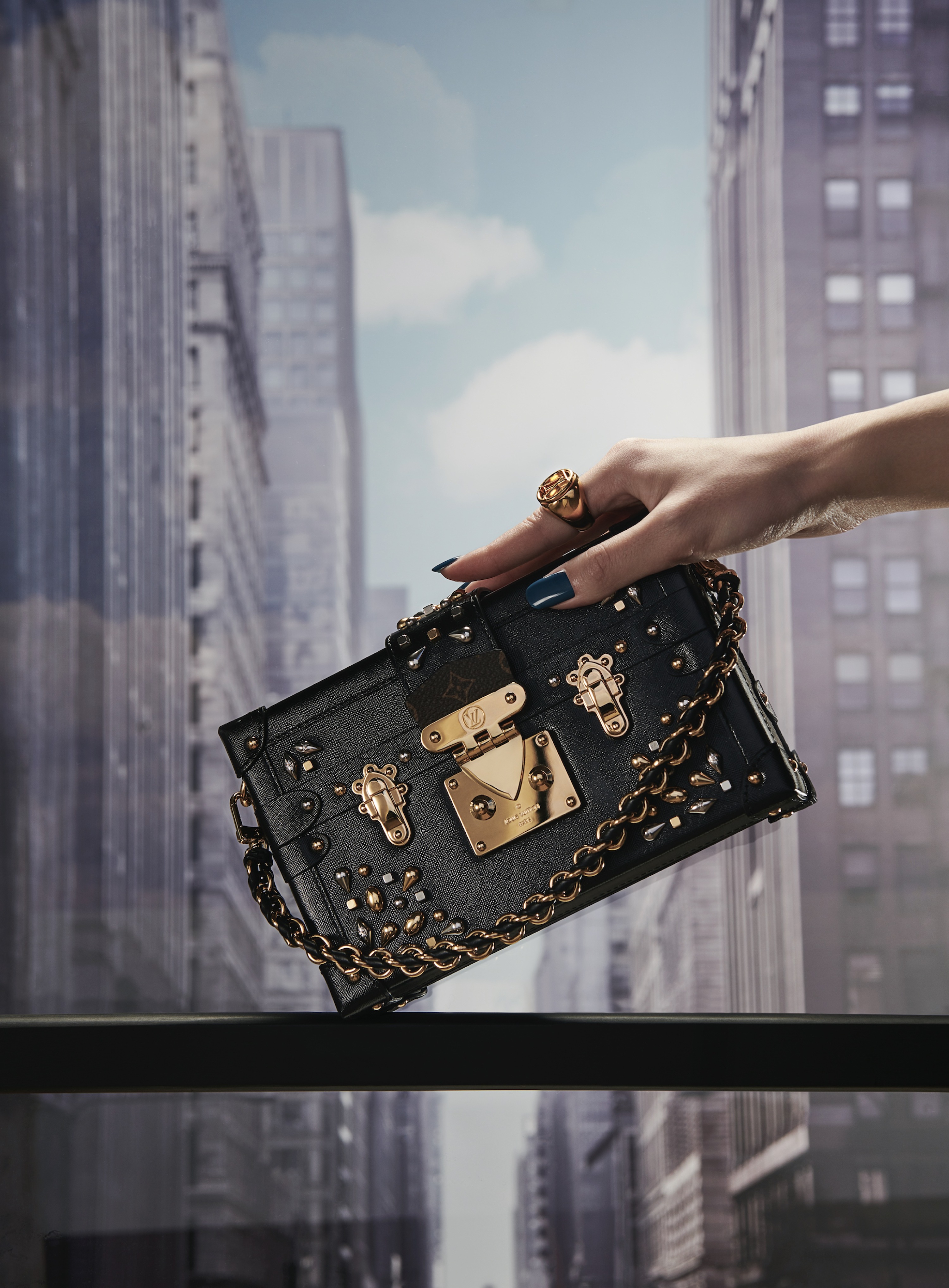 bazaar&lv大片拍摄