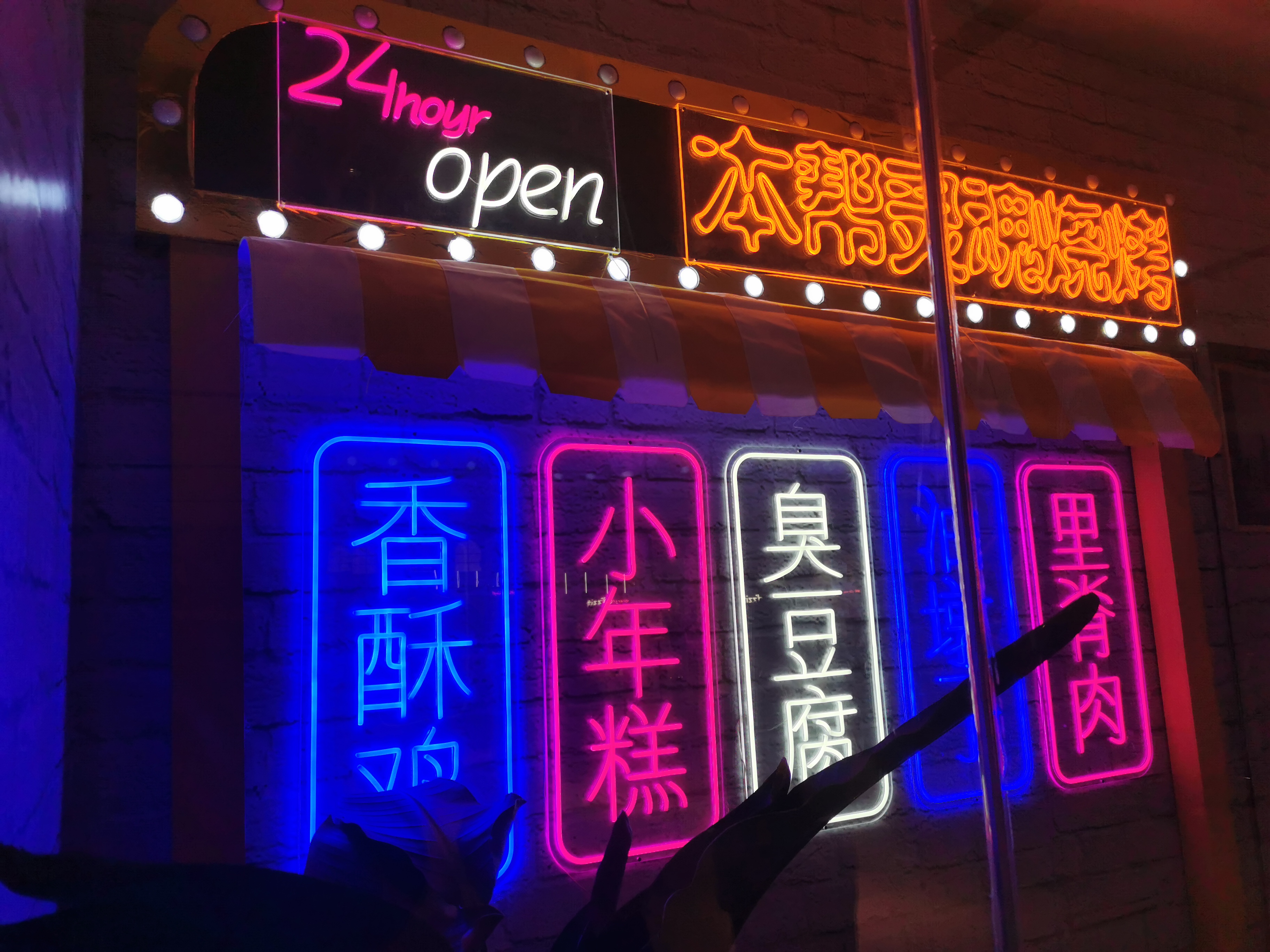 怪兽榴莲的个人主页（封面预览） - 主页封面设置 - 站酷设计师怪兽榴莲原创素材 - 站酷ZCOOL