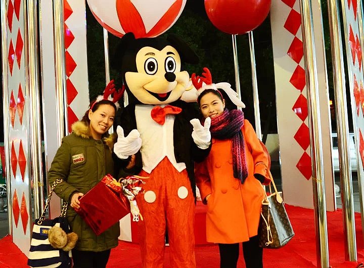 活动5-《都市.恋人》“寻找最美女主角”