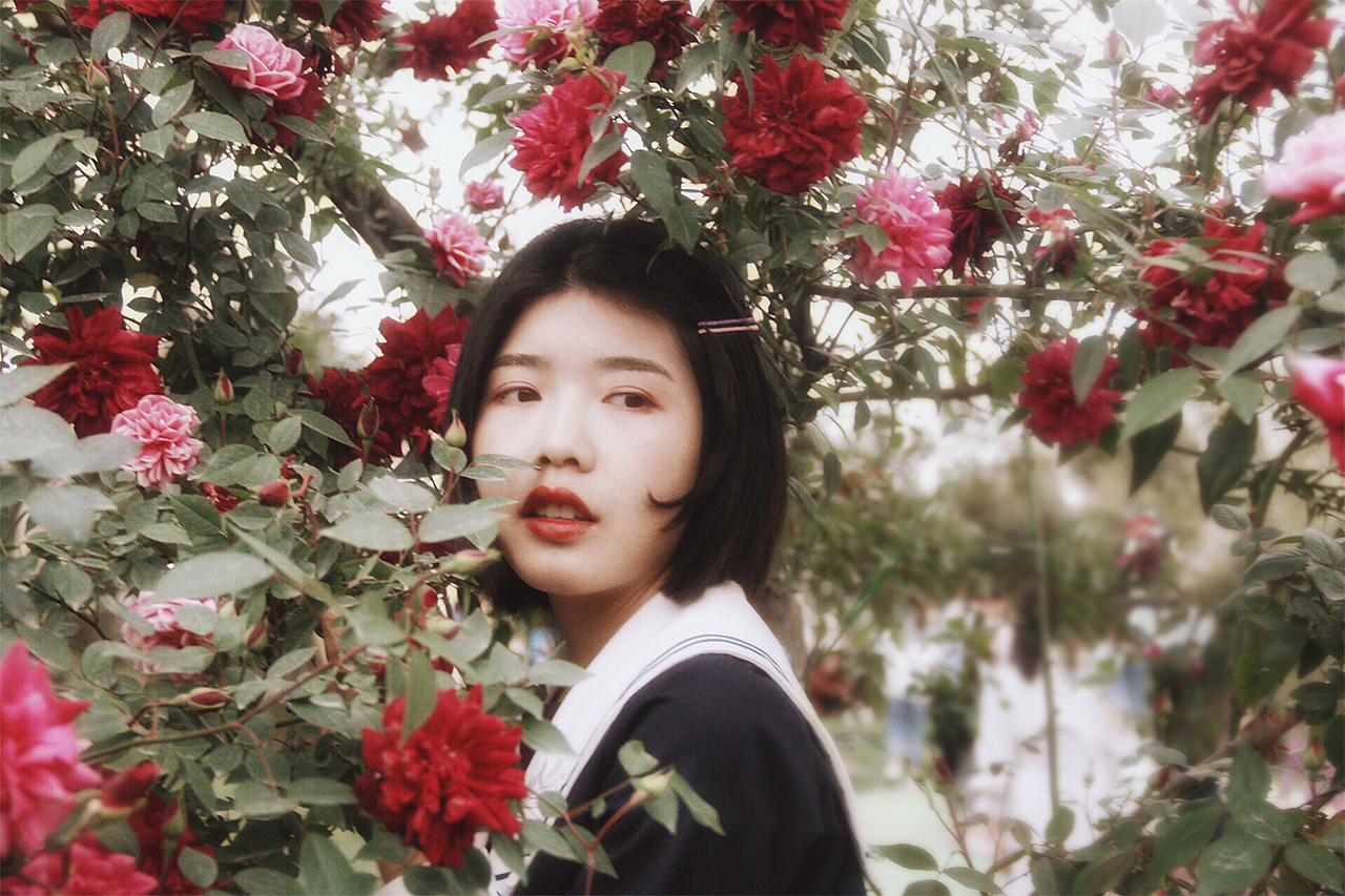 忙里偷闲（图ZMTU3ODQ3NjQ4） - 人像摄影 - 站酷设计师贰幺贰原创素材 - 站酷ZCOOL