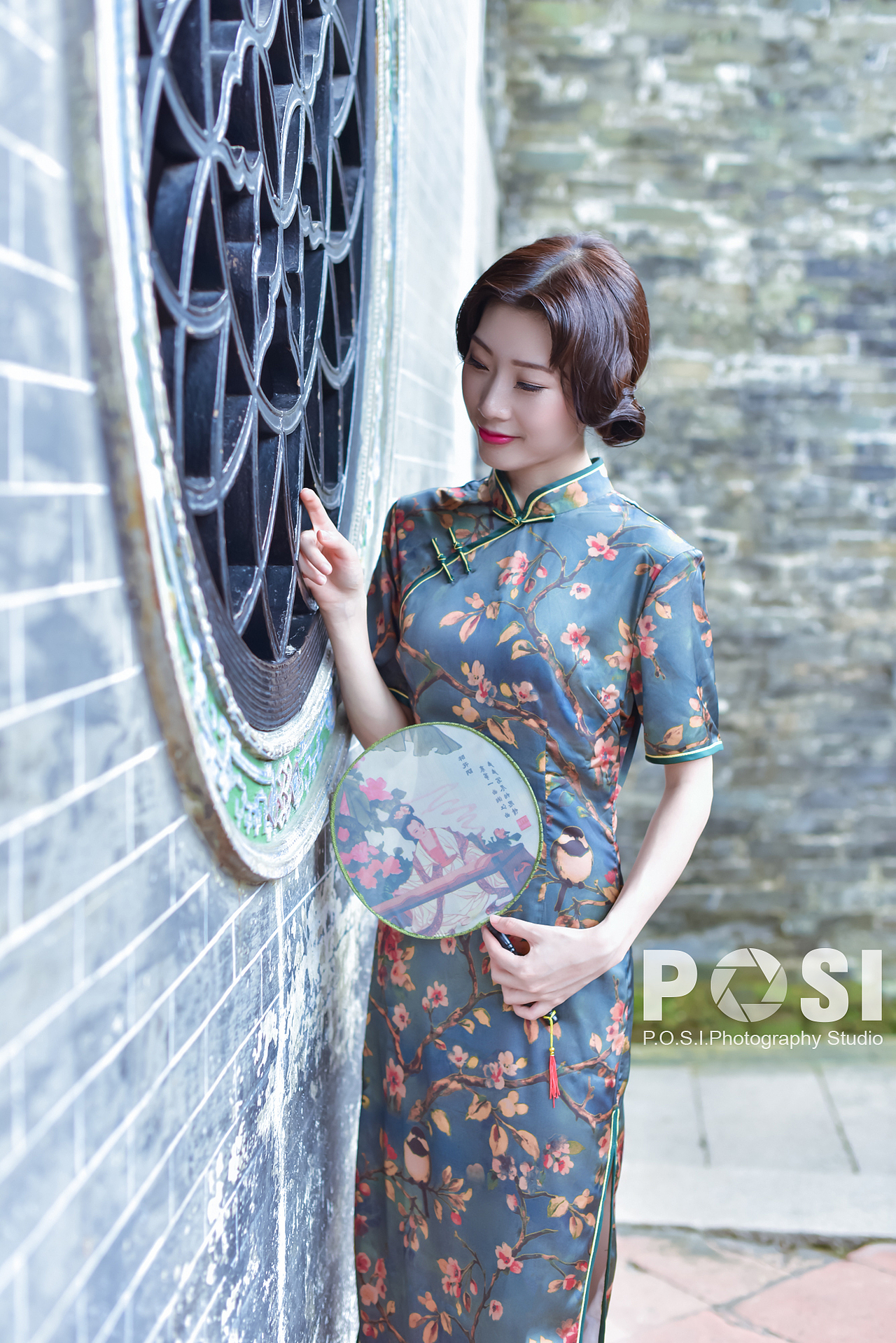 旗袍古建筑|摄影|人像摄影|七次郎冇修图_原创作品-站酷zcool