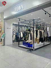 金城江区潮男潮女服装展示架实木制衣中柜厂家直销