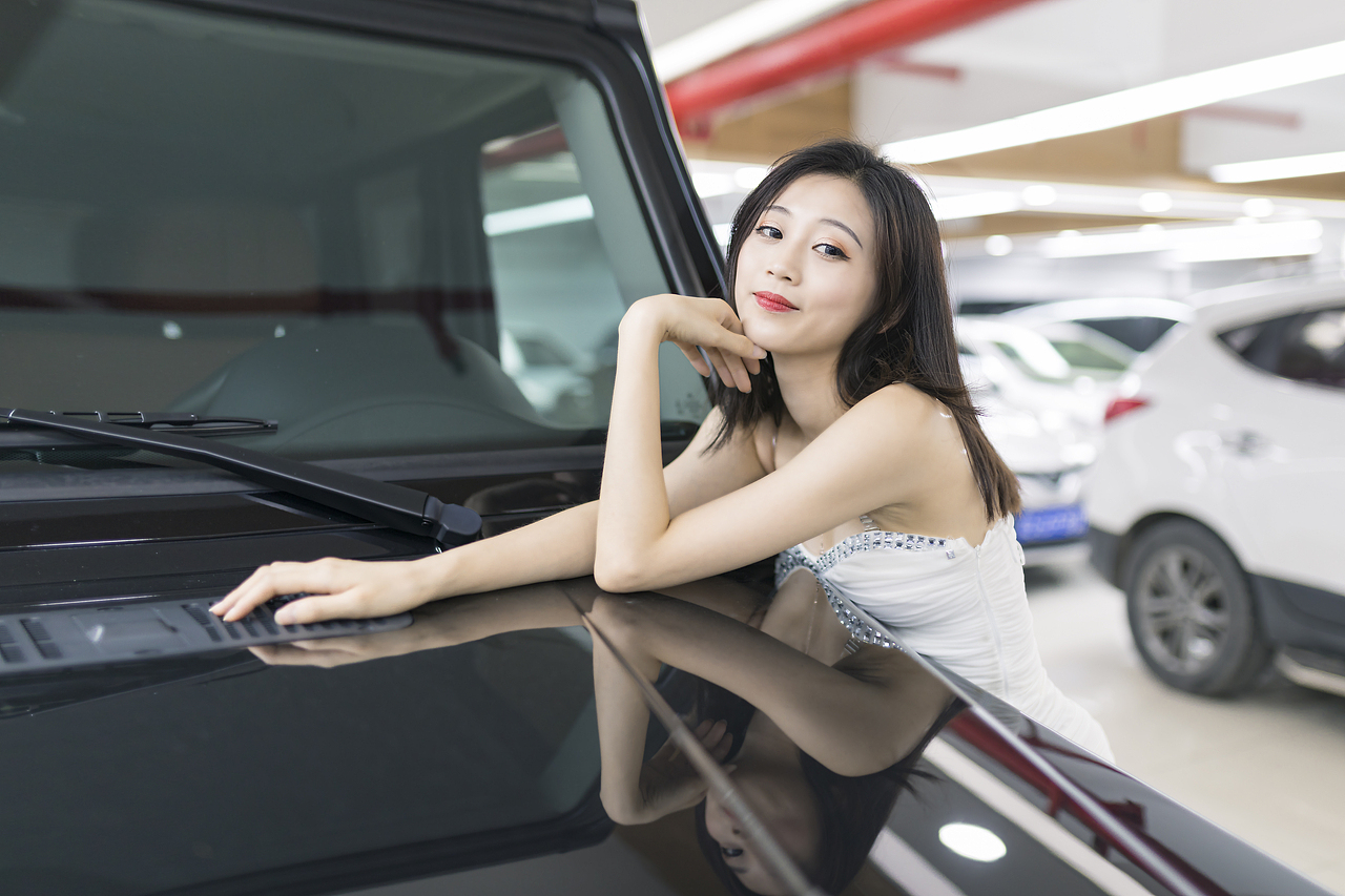2019·4·13 車模（圖ZMTU3MTE3NzA4） - 人像攝影 - 站酷設(shè)計師偶遇木偶原創(chuàng)素材 - 站酷ZCOOL