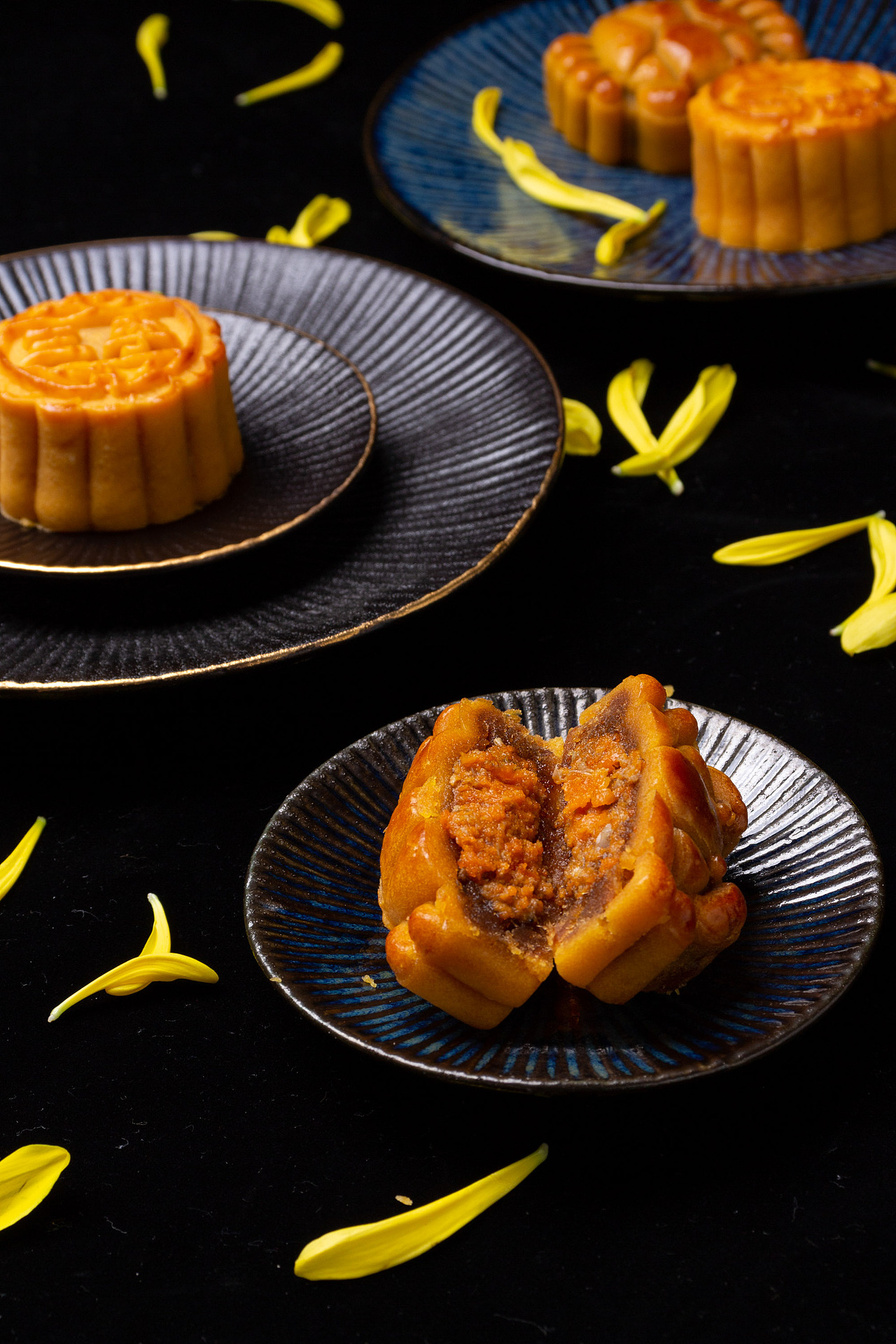 2019月饼拍摄项目——螃蟹月饼（图ZMjAyNzk2NTY0） - 产品摄影 - 站酷设计师毕磊Brian原创素材 - 站酷ZCOOL