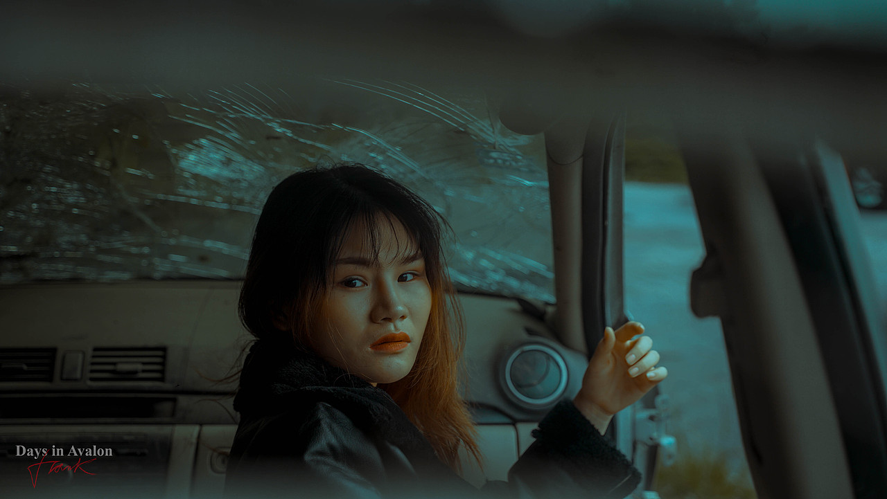 废弃汽车场人物创作