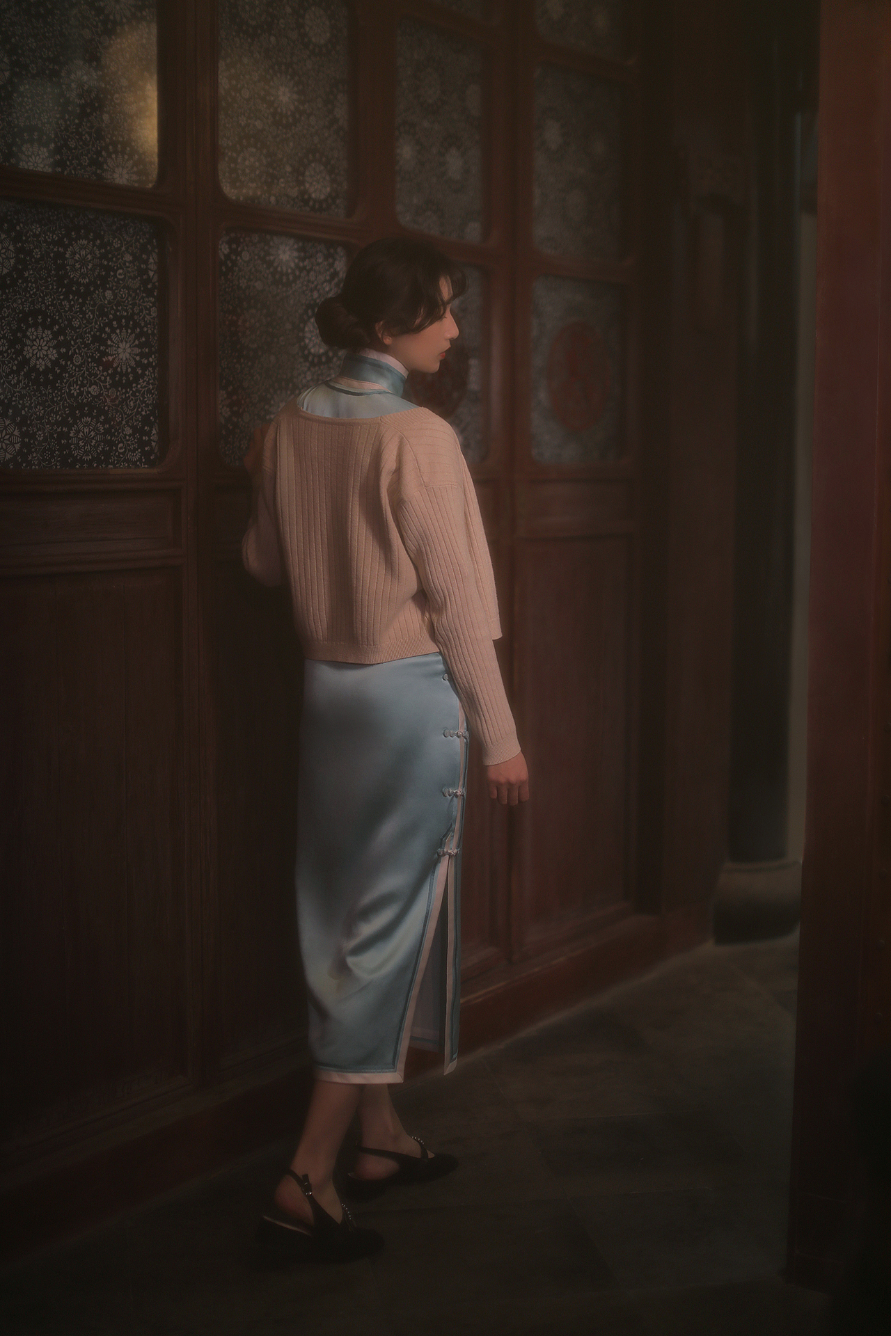 夜深沉（图ZMjM3Mzk0MzM2） - 人像摄影 - 站酷设计师藤末原创素材 - 站酷ZCOOL