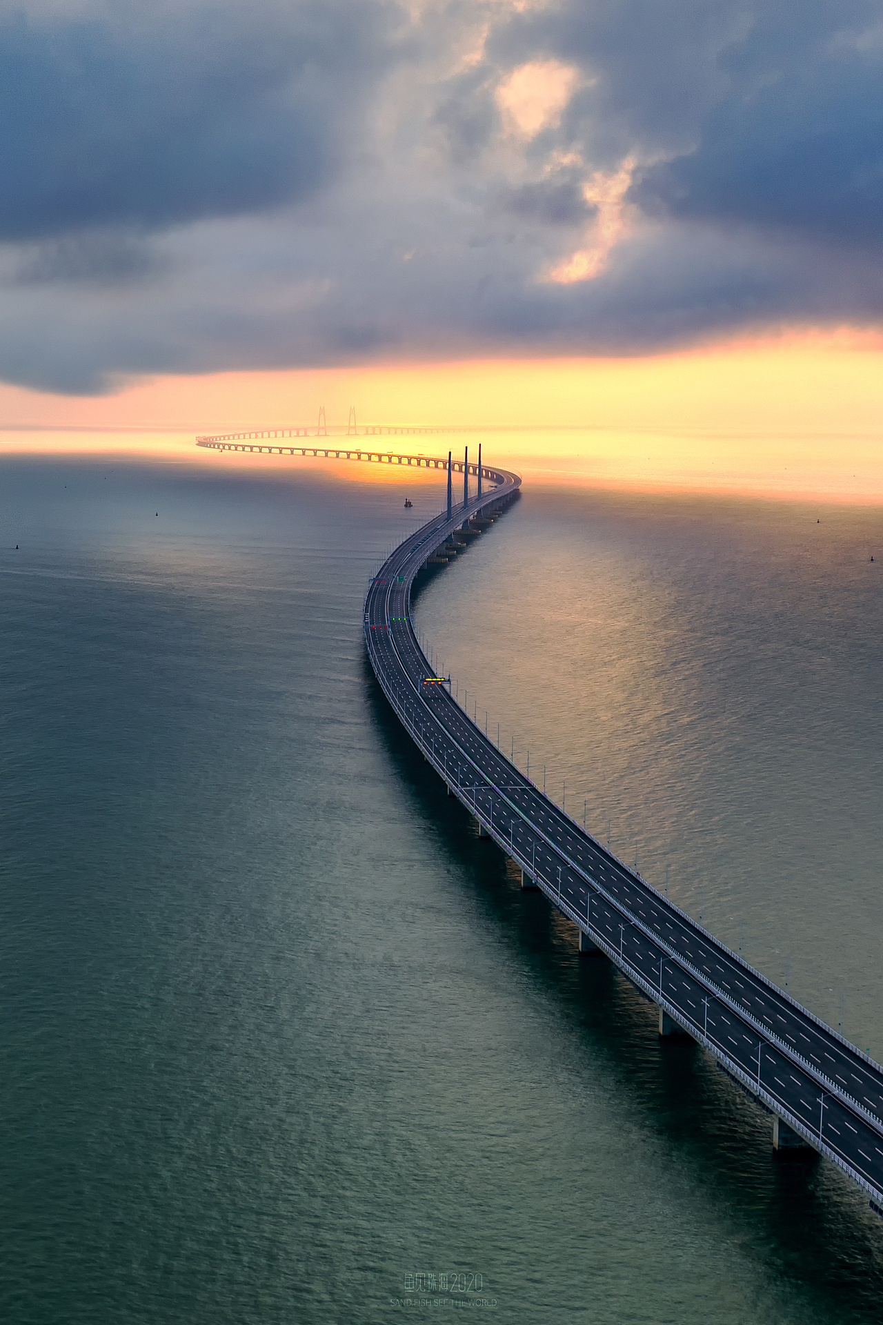 伶仃洋巨龙-港珠澳大桥（图ZMjE4NjczNDY4） - 风光摄影 - 站酷设计师逐日的沙鱼原创素材 - 站酷ZCOOL
