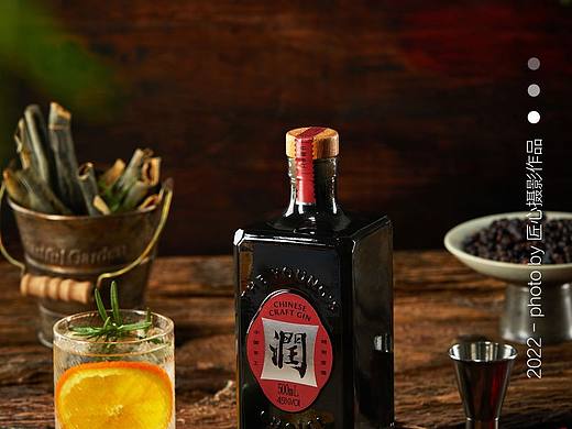 金酒拍摄/酒水复古场景摄影
