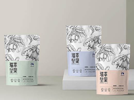 瑞幸坚果包装设计