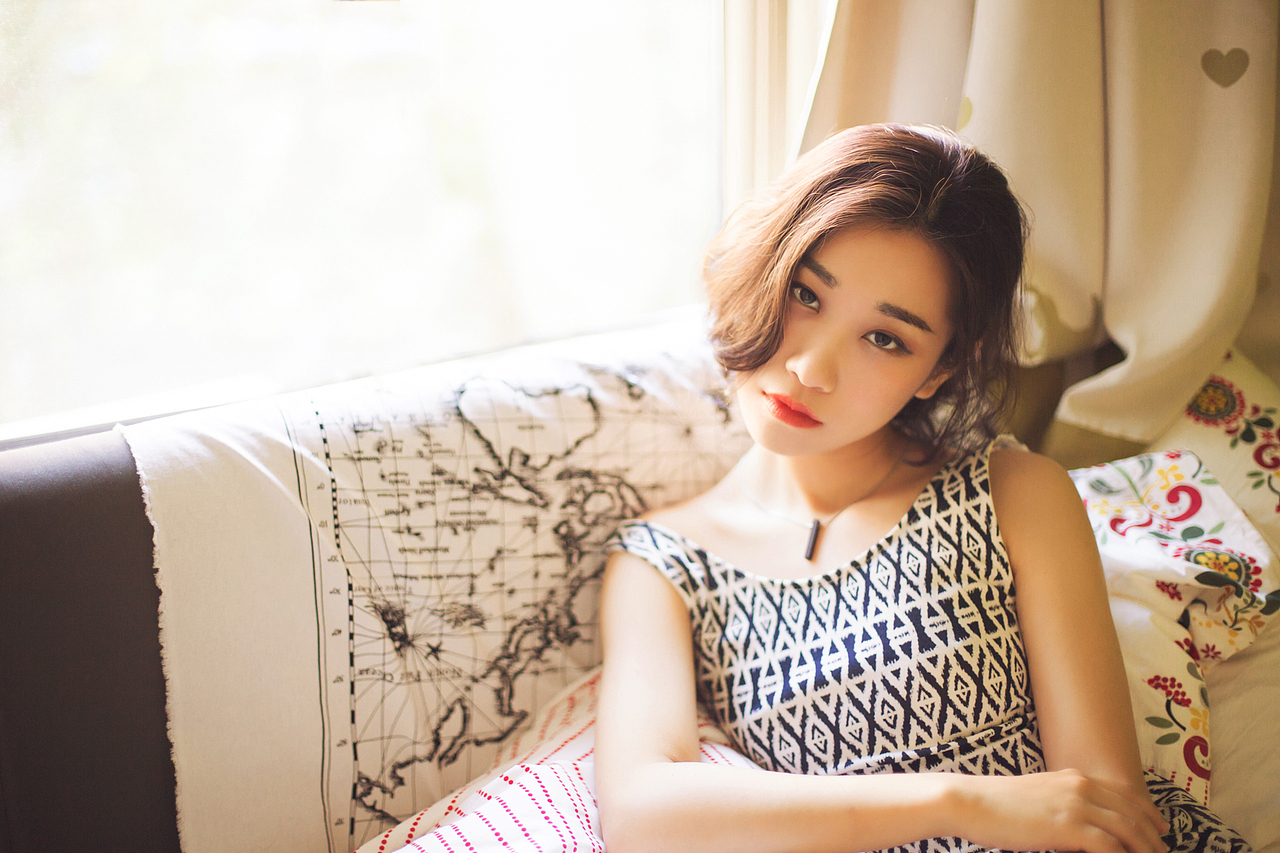 【人像】Sunny room（图ZNTY0OTQ4NTI=） - 人像摄影 - 站酷设计师hobibitlee原创素材 - 站酷ZCOOL