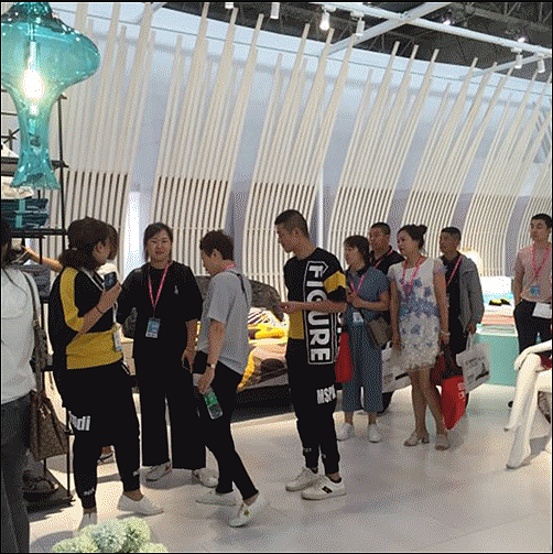 「西调调卧室整配」北京展会火爆现场（图ZMTYzODQyOTIw） - 人像摄影 - 站酷设计师西调调原创素材 - 站酷ZCOOL