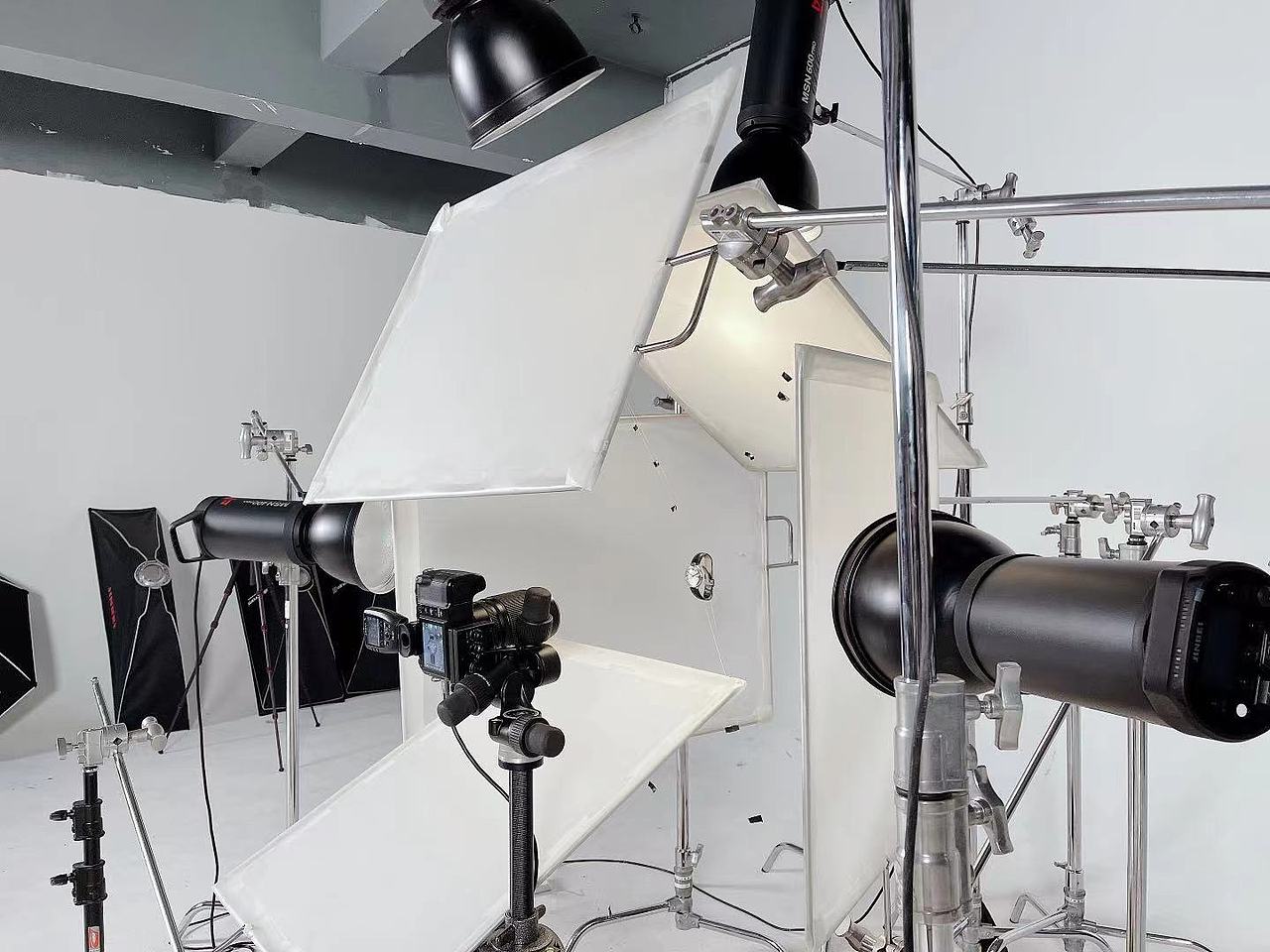 卡地亚蓝气球Ballon Bleu De Cartier拍摄——创意一