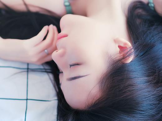 美女的梦幻私房照