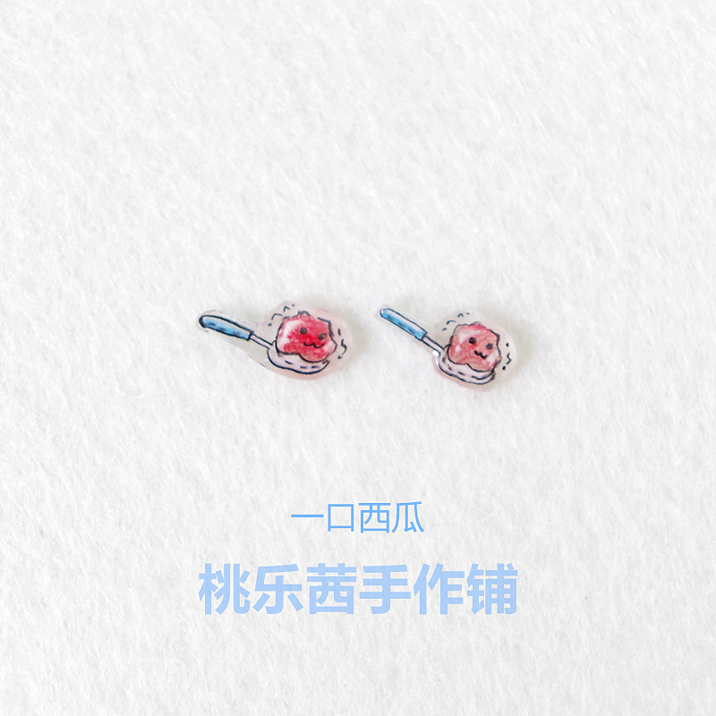 最近的手工作品，热缩片耳钉。（图ZNTE5MDQyODg=） - 首饰设计 - 站酷设计师桃乐茜leo原创素材 - 站酷ZCOOL