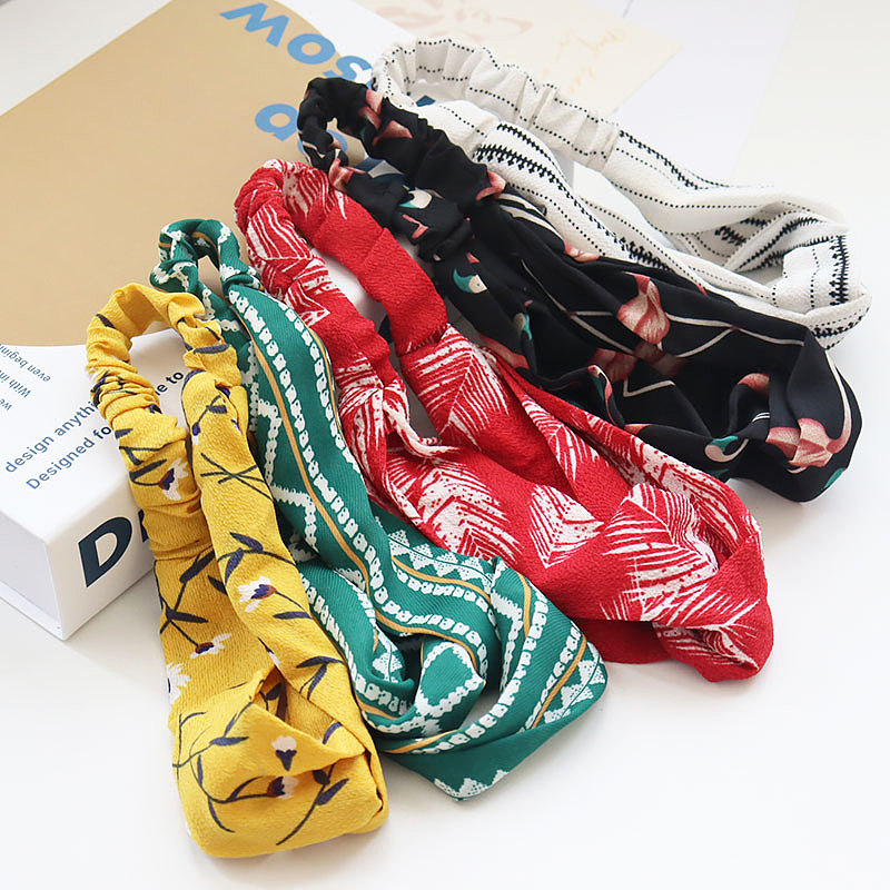 发饰练习（图ZMjk2MTQ5MTc2） - 产品摄影 - 站酷设计师mmmuinc7原创素材 - 站酷ZCOOL