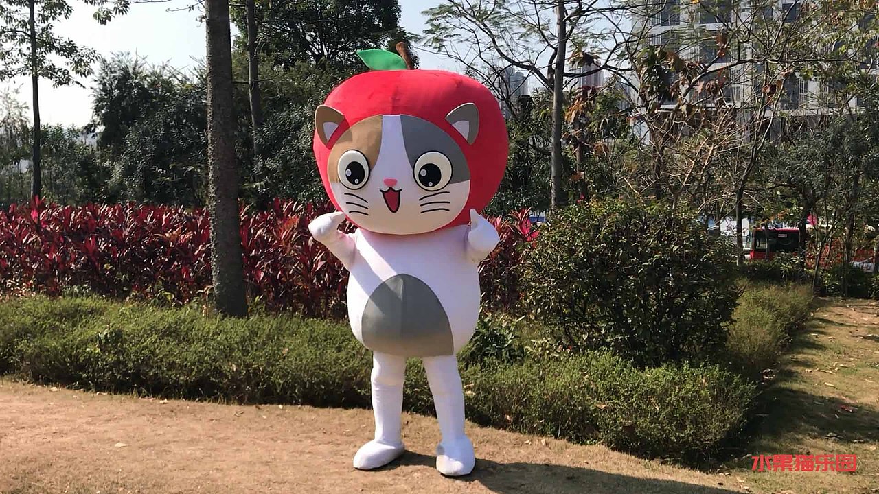苹果猫人偶--在公园里疯（图ZMTA3MDIyMzQw） - 其他摄影 - 站酷设计师水果猫乐园原创素材 - 站酷ZCOOL